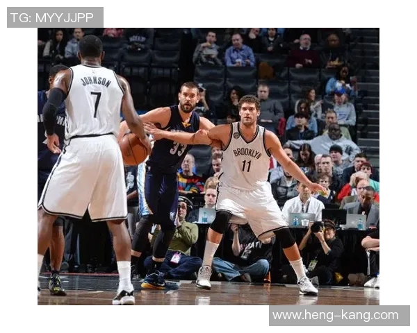 布鲁克洛佩斯:从篮下巨人到NBA全能战士的华丽转身 布鲁克洛佩斯:从篮下巨人到NBA全能战士的华丽转身