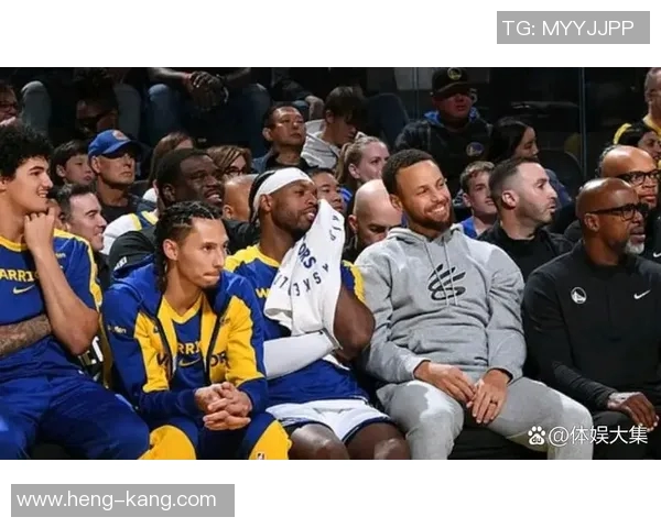 湖人勇士激战19日NBA季前赛精彩对决引发球迷热议