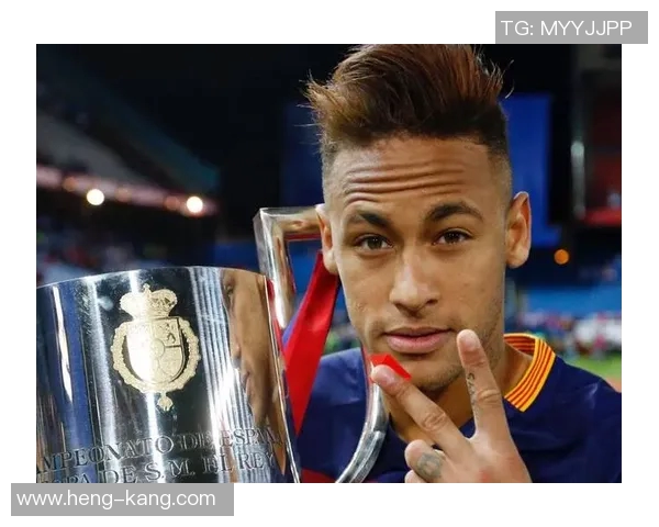 内马尔最新消息:转会传闻不断球迷期待新赛季表现如何 内马尔最新消息:转会传闻不断球迷期待新赛季表现如何