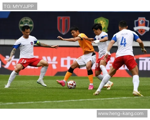 梅州客家足球俱乐部奋勇争先展现拼搏精神助力中国足球发展新篇章 梅州客家足球俱乐部奋勇争先展现拼搏精神助力中国足球发展新篇章