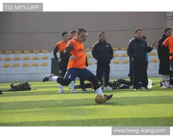 以前的足球比赛能否通过现代技术进行直播探讨