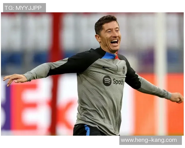 莱万状态火热欧冠赛场再添佳绩射手榜领跑势头强劲 莱万状态火热欧冠赛场再添佳绩射手榜领跑势头强劲